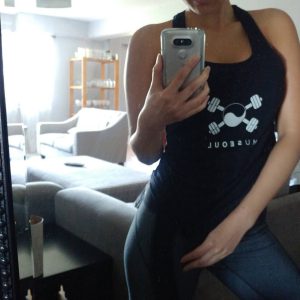 Cherche un mec sexy pour des soirées chaudes à Avallon profil--2436