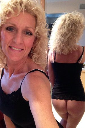 Prêt à plonger dans mon regard à Limoges ? Claire - rencontre-Cougar-Limoges