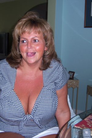 Pascale - rencontre-Cougar-Nice
