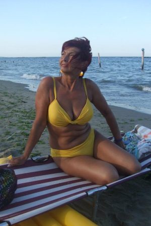 Après la visite, qui pour me faire oublier ça ? Myriam - rencontre-MILF-Saint-Maur-des-Fossés