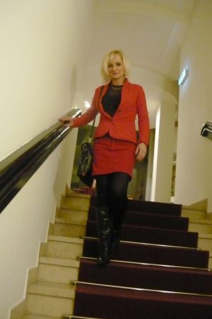 Léonie - rencontre-Libertine-Clermont-Ferrand